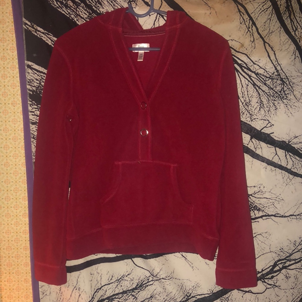 Brand new Bass pullover